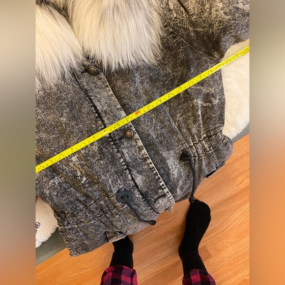 Real fur Parka - Picture 4 of 11